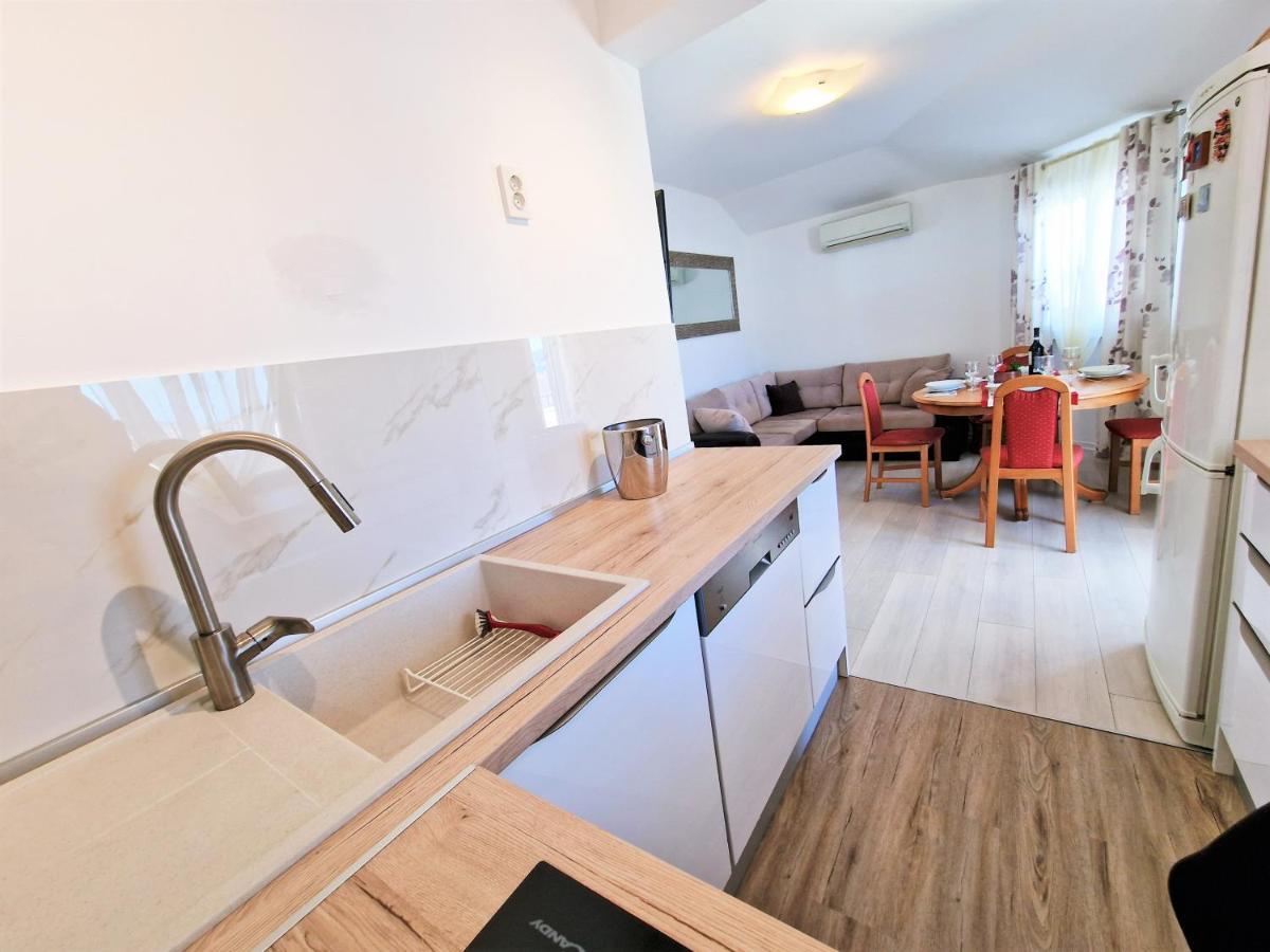 Vista Apartment-Split Airport Kaštela Exteriér fotografie